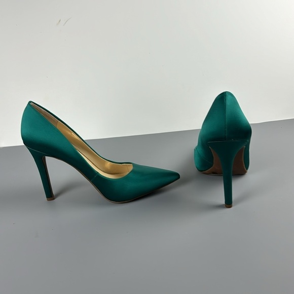 Jessica Simpson Teal Satin Heels - Picture 4 of 6